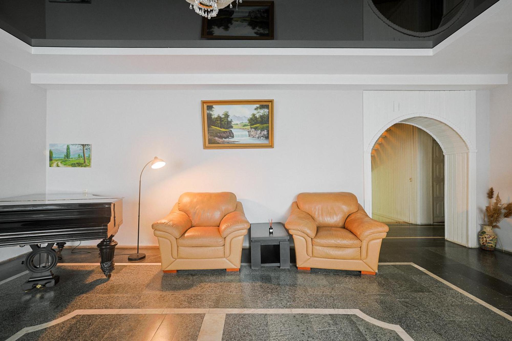 Hotel White House Tbiliszi Kültér fotó