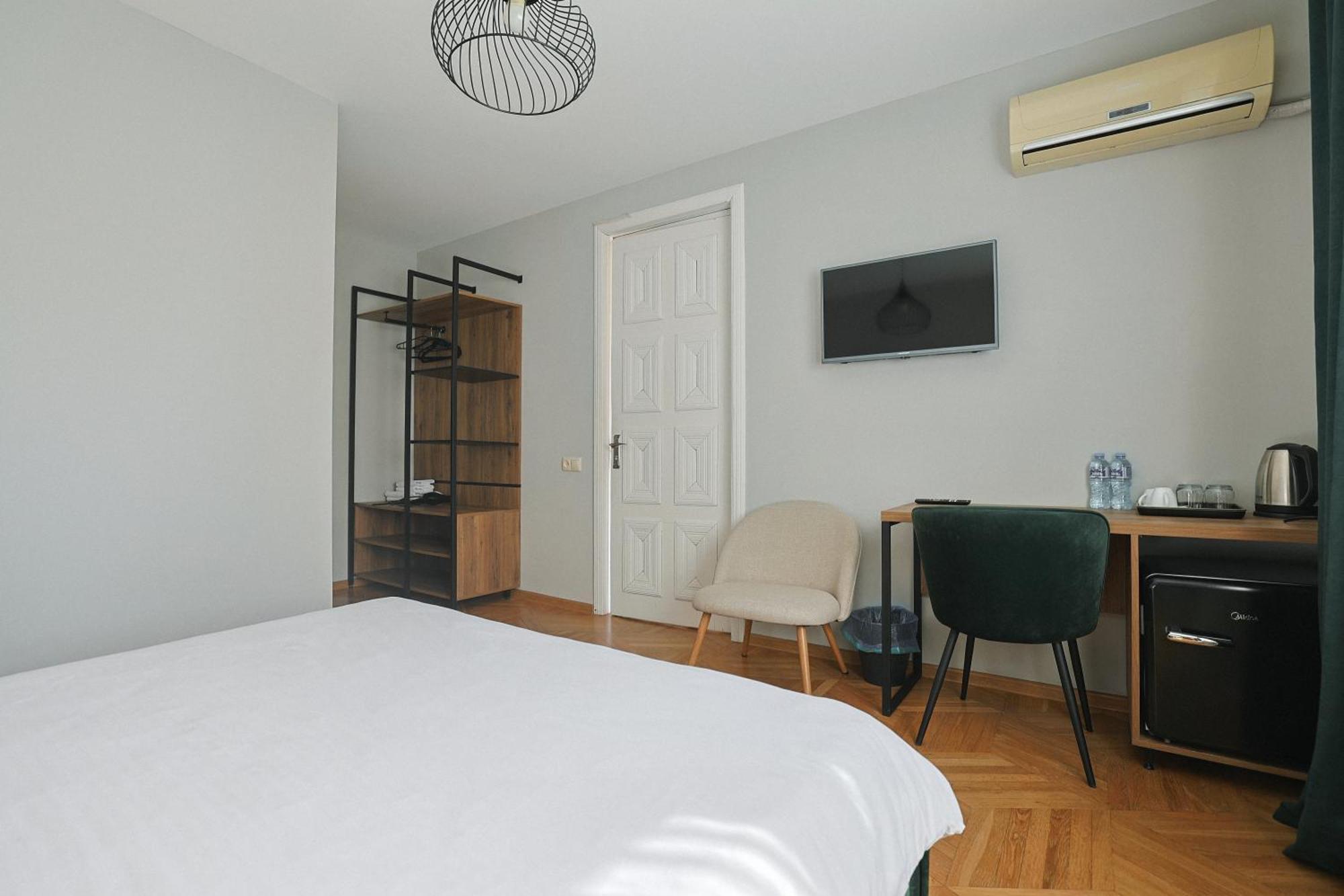 Hotel White House Tbiliszi Kültér fotó